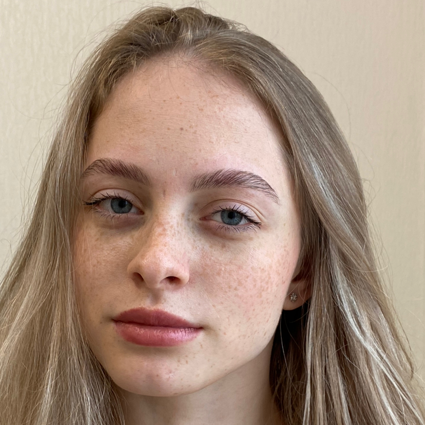 Долговременная укладка решает главную задачу:придает нужную форму бровям на 1,5-2 месяца.