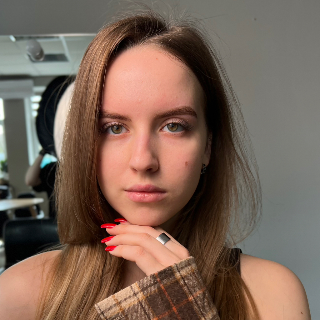 Оформление с окрашиванием и коррекция бровей