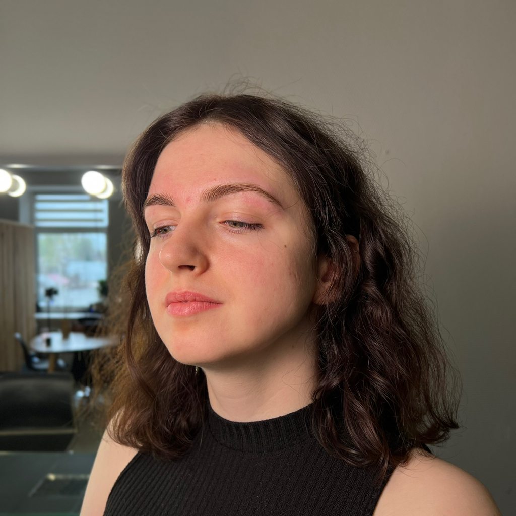 Ламинирование бровей с коррекцией и уходом