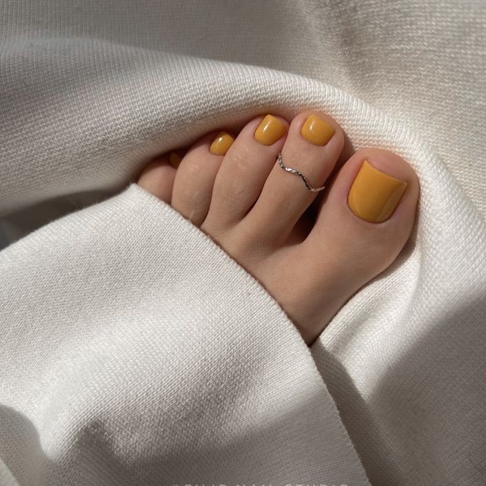 Педикюр частичный (обработка  пальчиков+ покрытие)