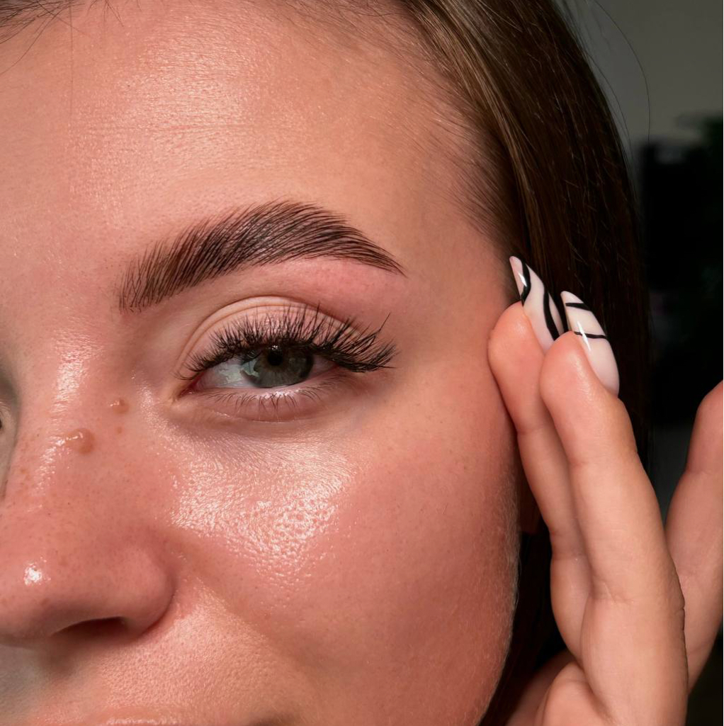 Долговременная укладка бровей+ коррекция + окрашивание