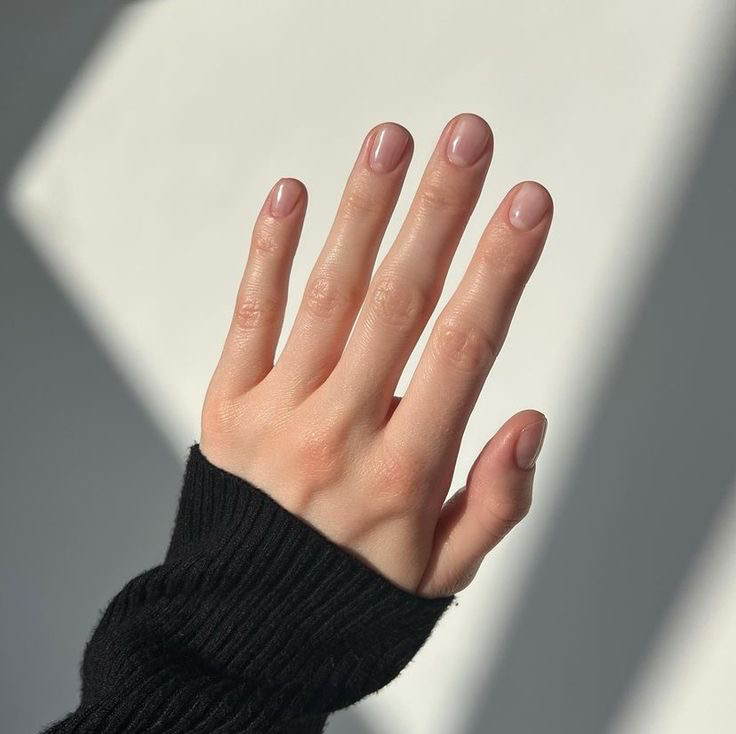 Маникюр без покрытия (со снятием) у топ-мастера