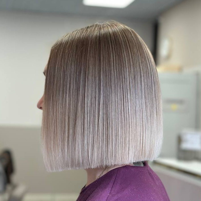 Сложное окрашивание в технике : (Мелирование, Аир Тач, Шатуш)