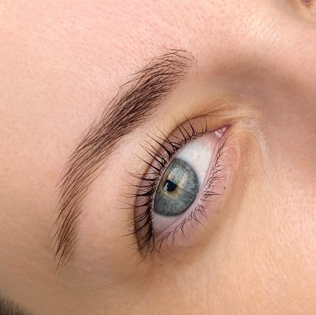 Ламинирование ресниц с окрашиванием и ботоксом