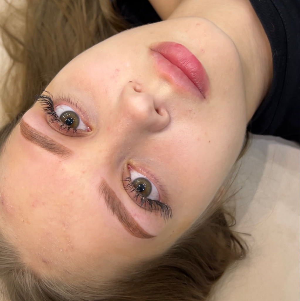 Перманентный макияж бровей (первичная процедура)