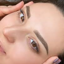 Перманентный макияж бровей