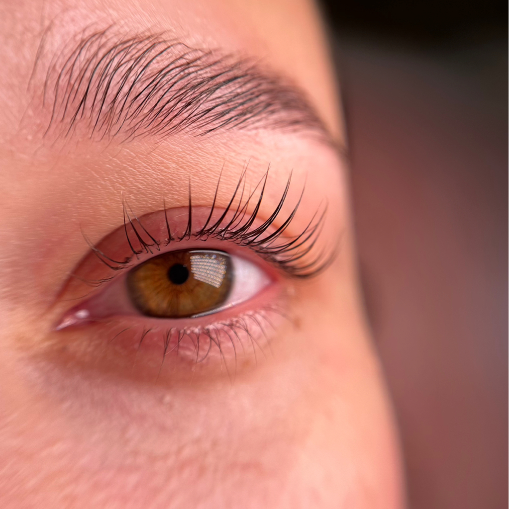Ламинирование ресниц без окрашивания