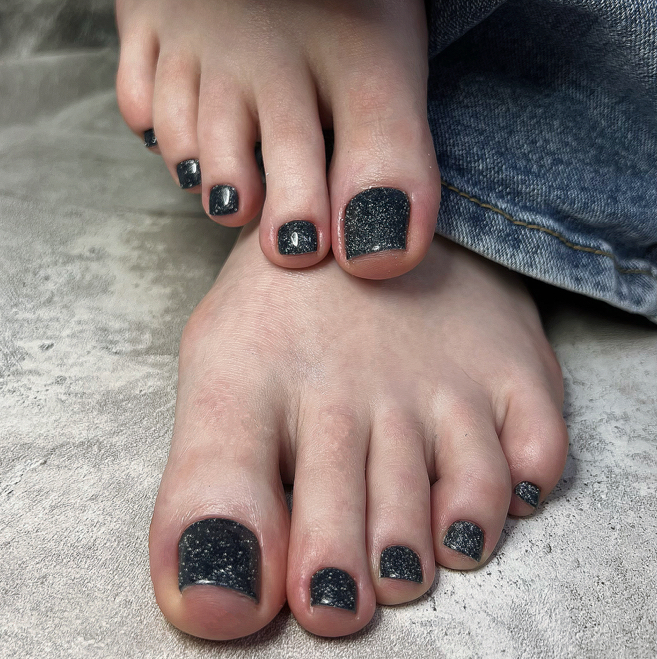 Педикюр стопа и пальчики с покрытием гель лак