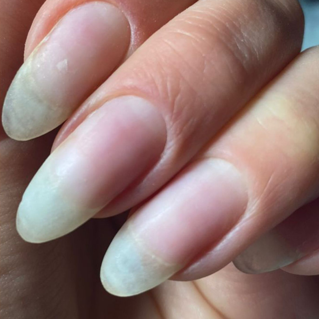 Маникюр (без покрытия)