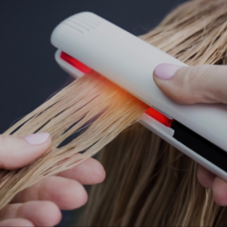 Лечение /восстановление волос с ультразвуковым утюжком