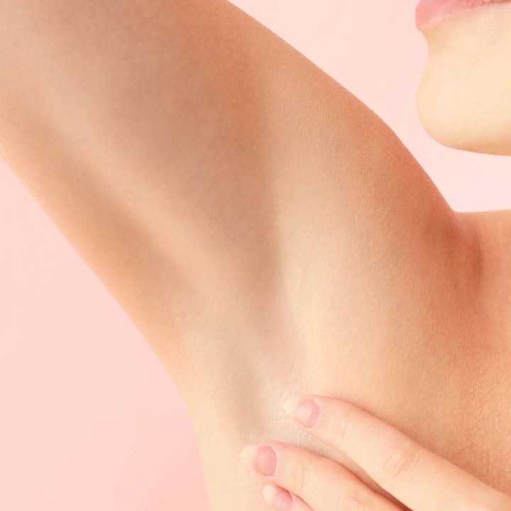 Шугаринг подмышек