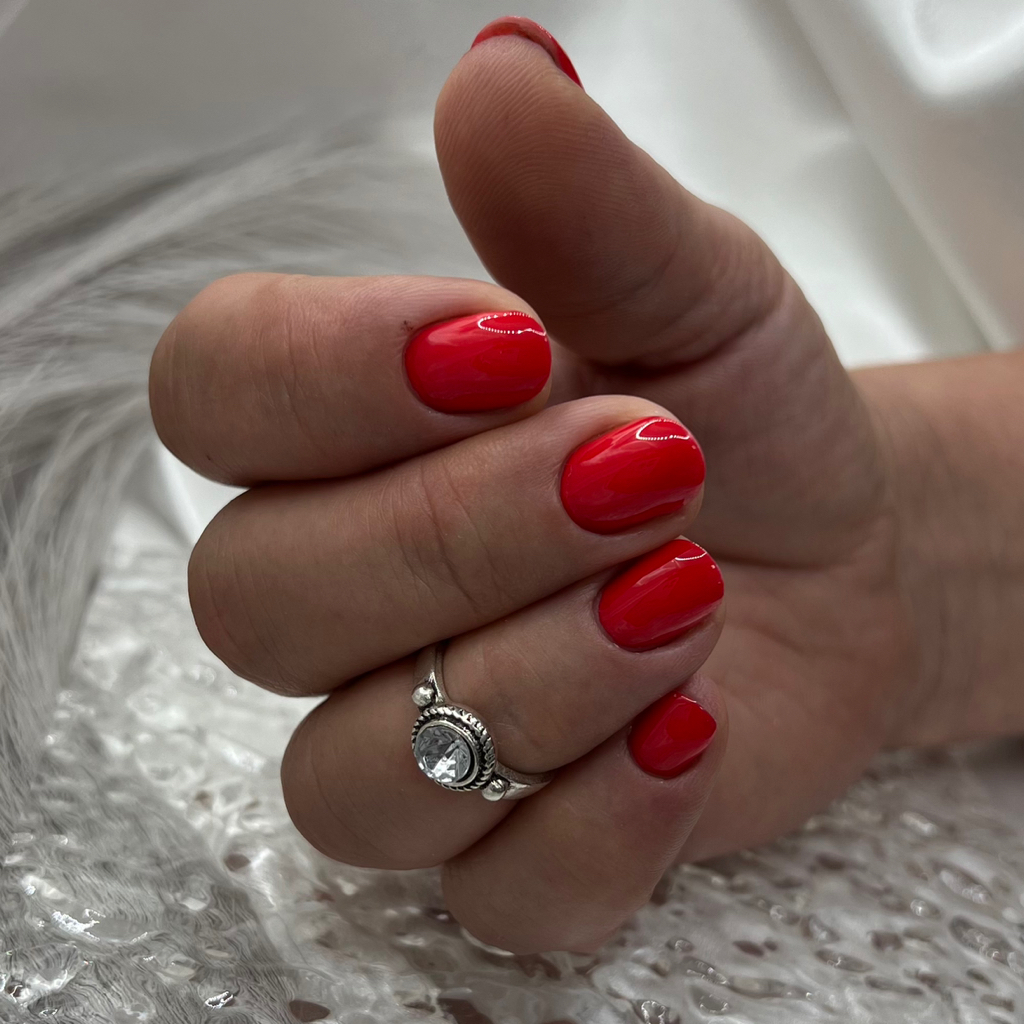 Маникюр с укреплением