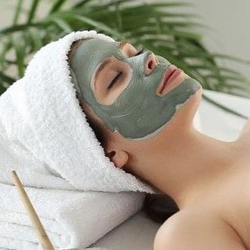 Фарфоровая кукла