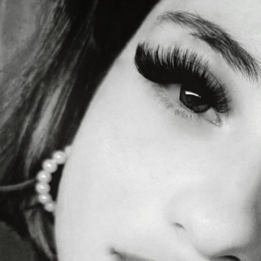 Наращивание ресниц 6д