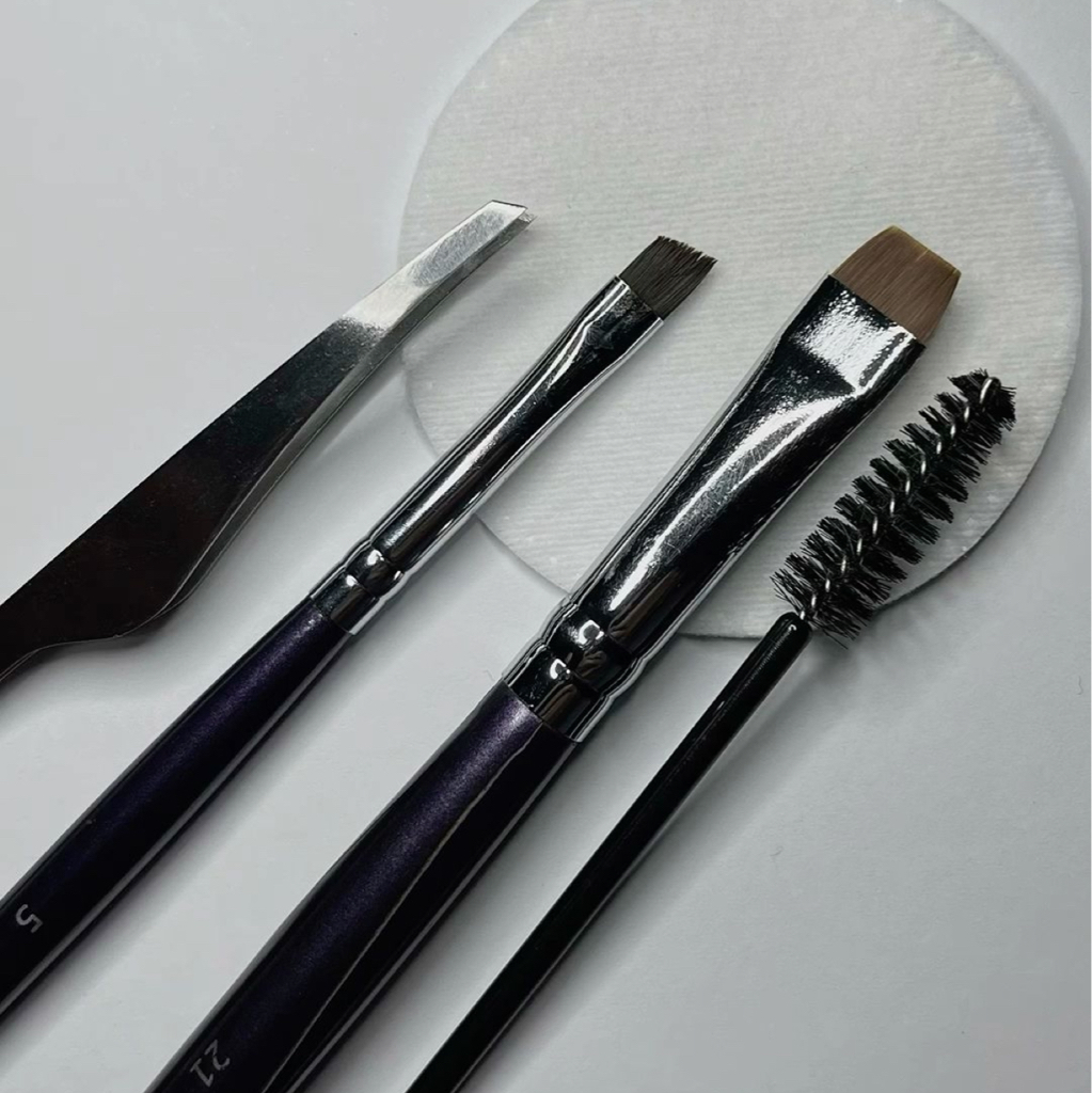 Оформление и Окрашивание бровей