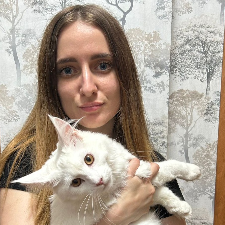 Хозяинова Полина Леонидовна