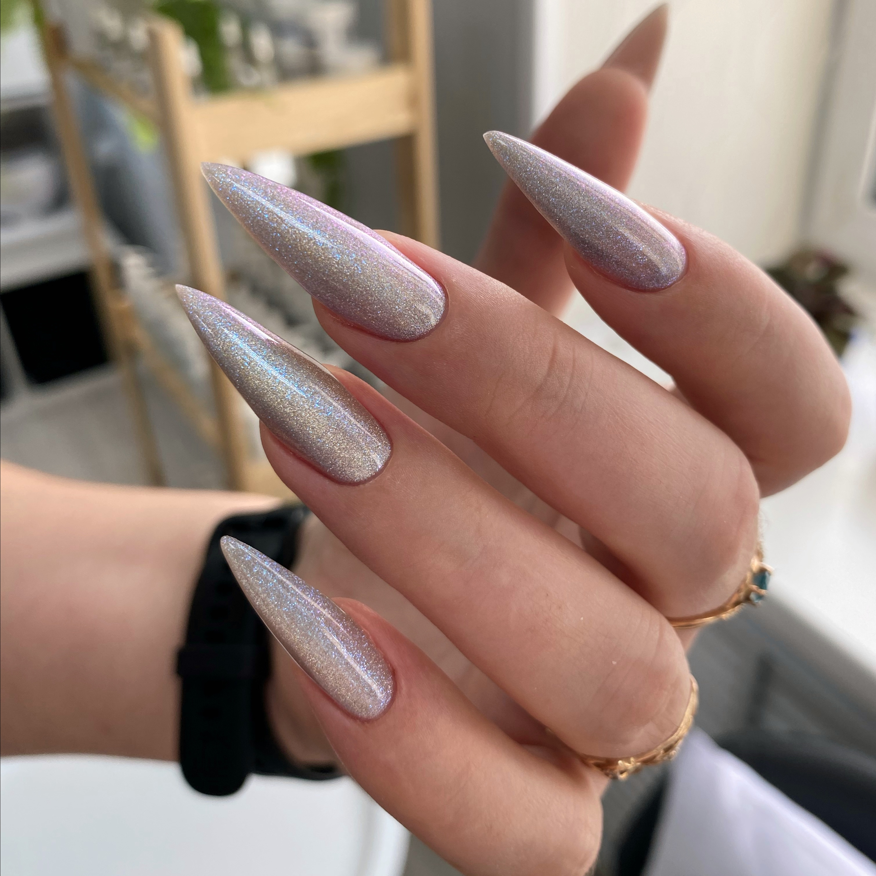 Наращивание ногтей