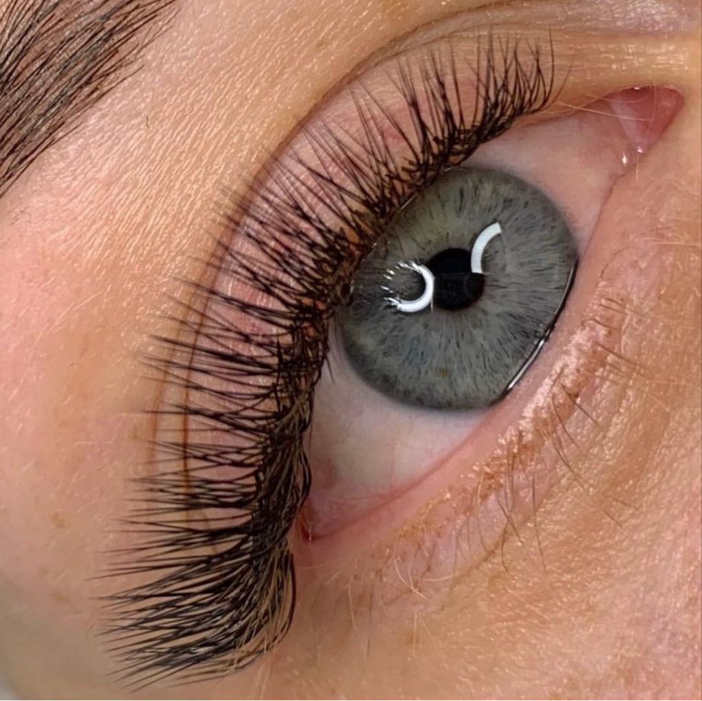 Коррекция наращивания