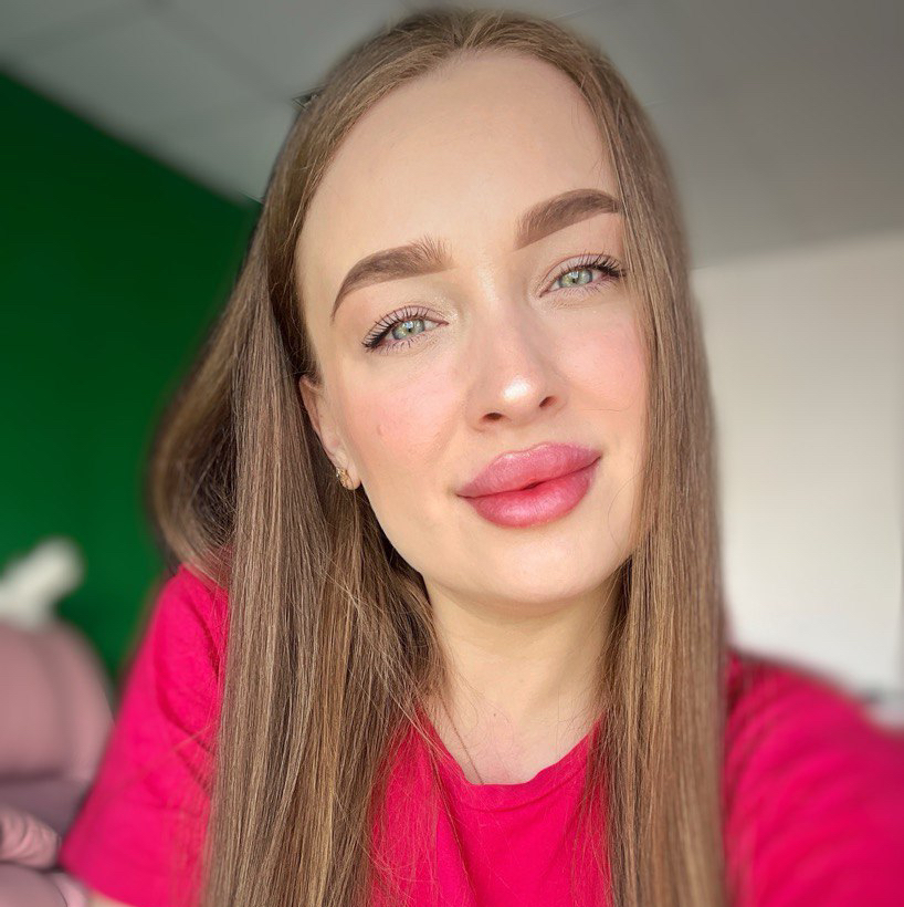 Олена