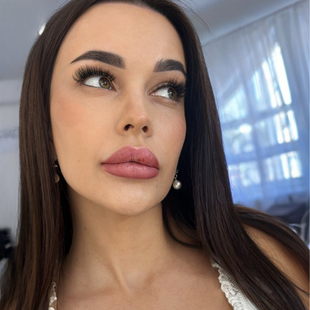 Двойной объем наращивания ресниц