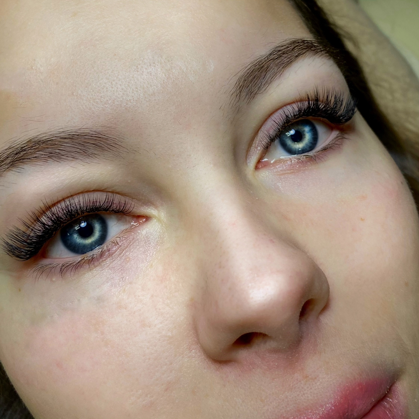 Наращивание ресниц 1,5 D