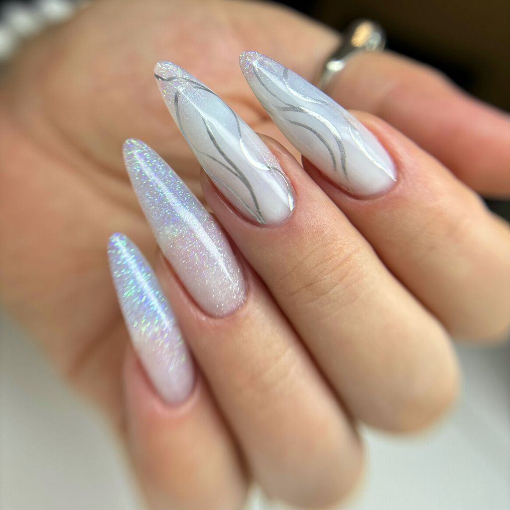 Наращивание ногтей