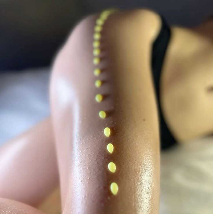 Бёдра шугаринг/ воск