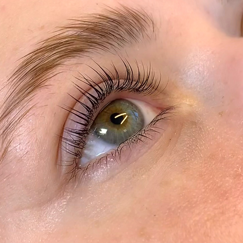 Ламинирование ресниц