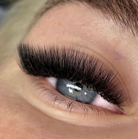 Наращивание ресниц 3,5Д