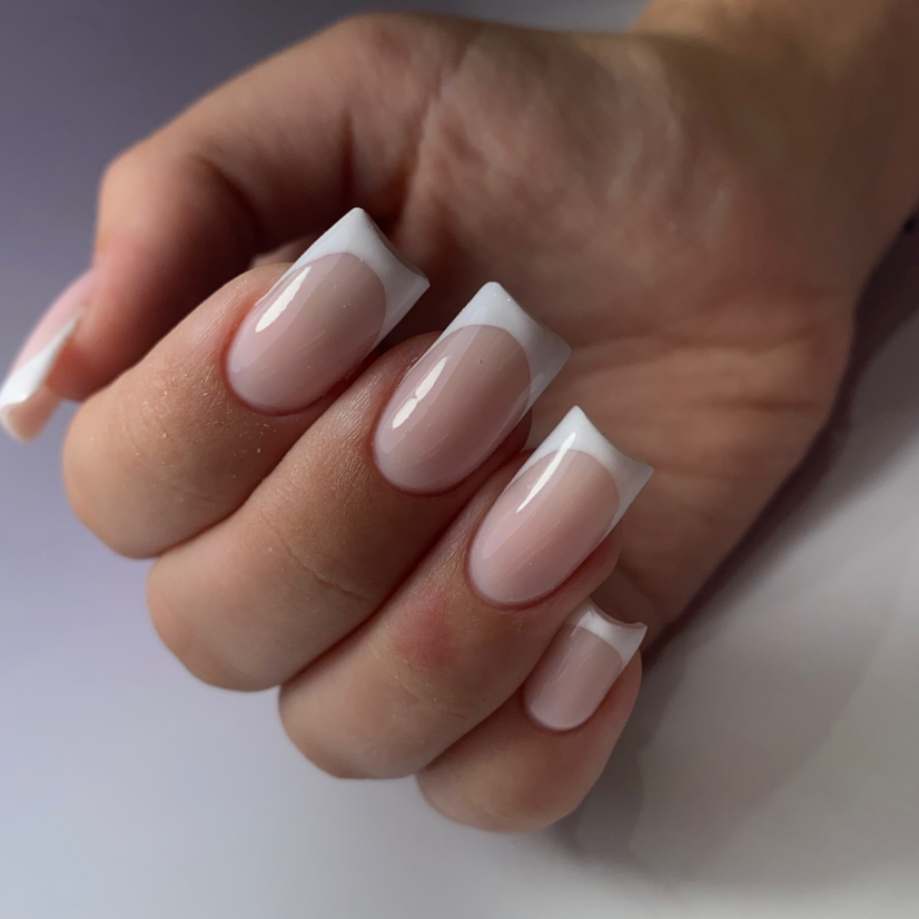 Наращивание ногтей