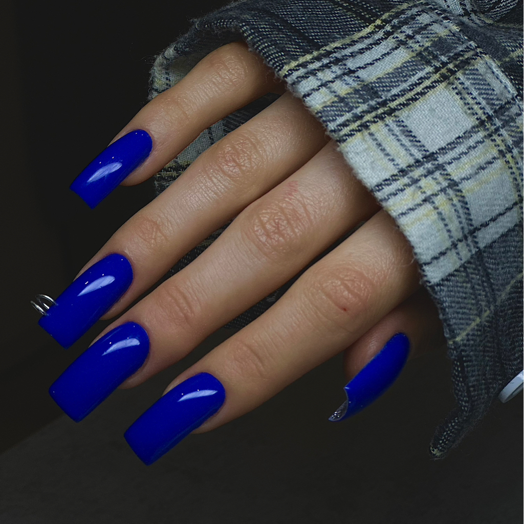 Наращивание 1 ногтя