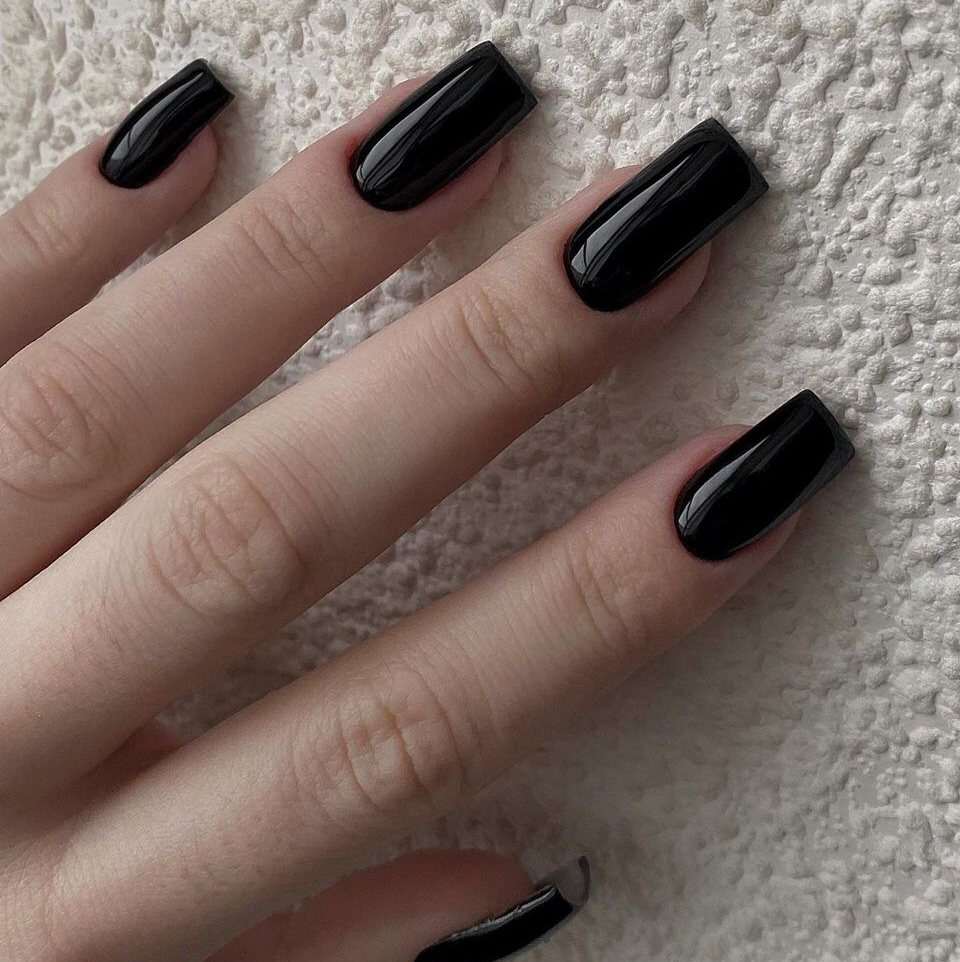 Маникюр с покрытием