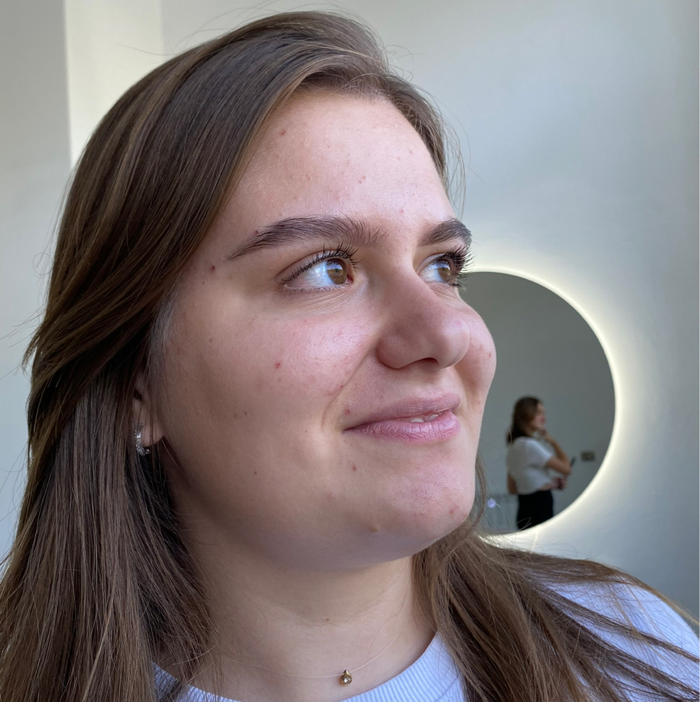 Коррекция + окрашивание бровей