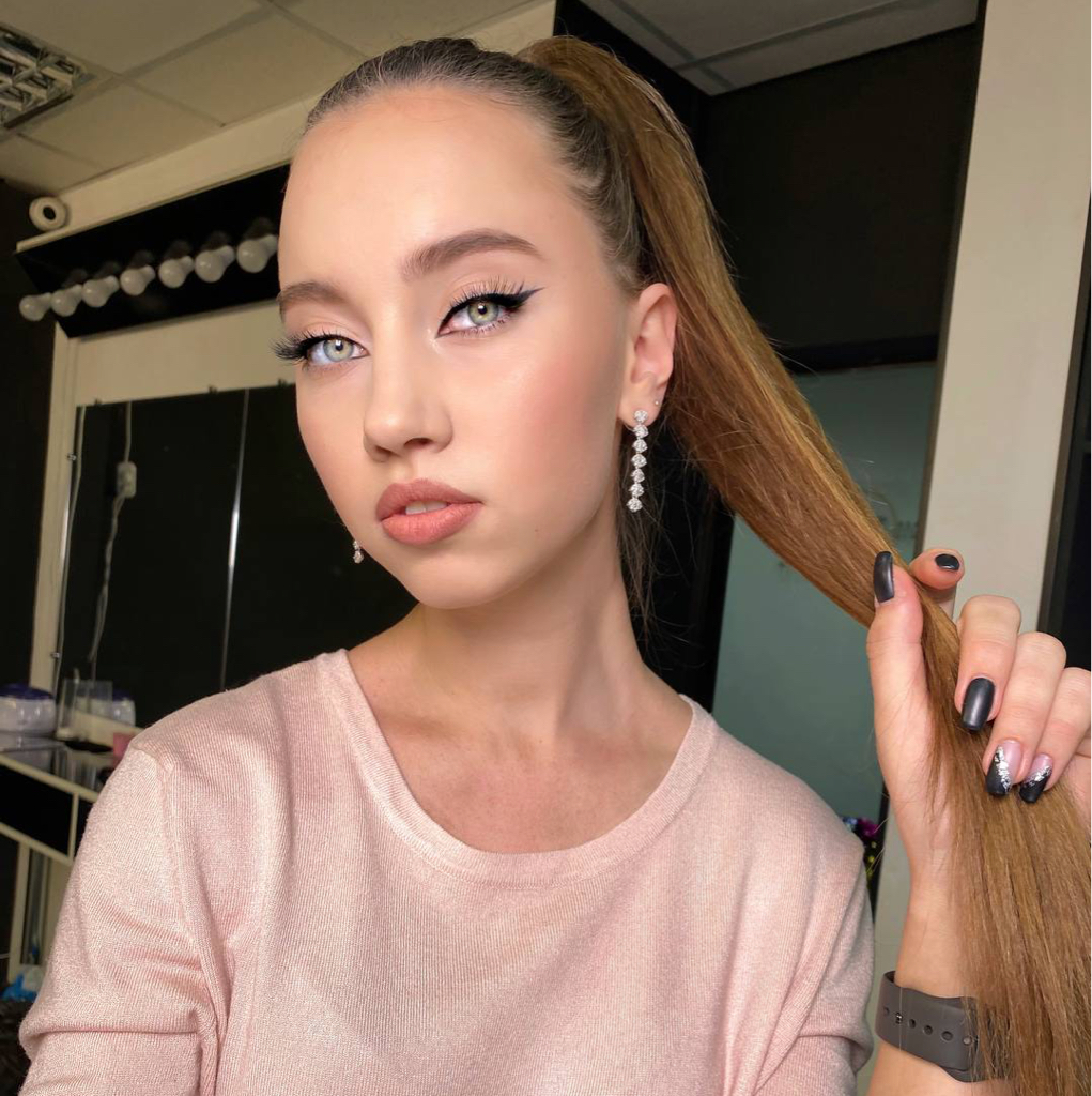 Коктейльный макияж