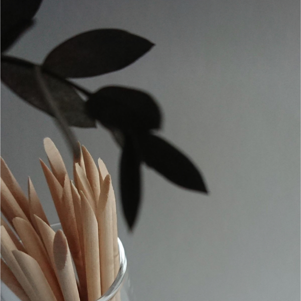 Մեկ եղունգի նորոգում
Коррекция одного ногтя