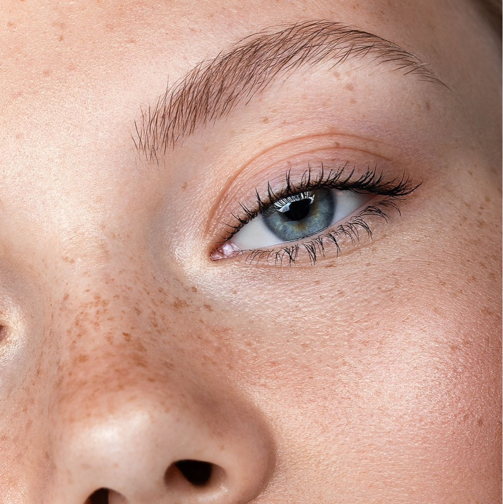 Коррекция/прореживание бровей