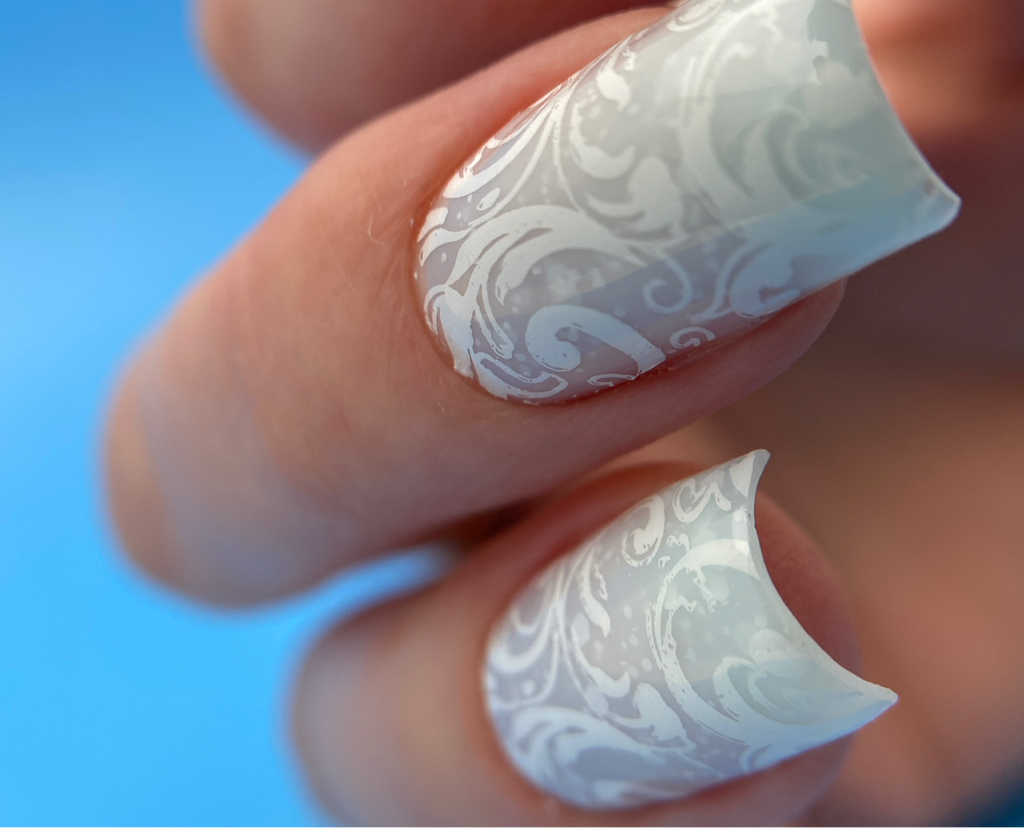 Комбо •L• Укрепление и Достраивание всех уголков  (Снятие +маникюр+укрепление+достраивание уголков для квадрата /овала )