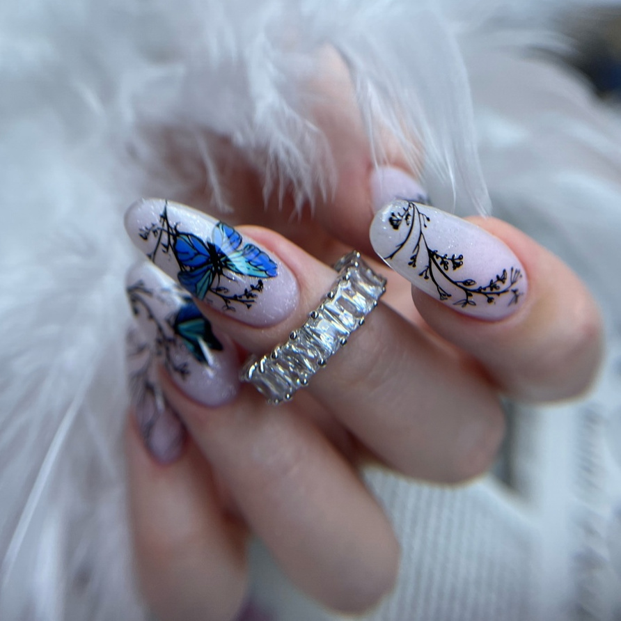 Наращивание ногтей + покрытие гель-лак (средняя длина до 2,5)