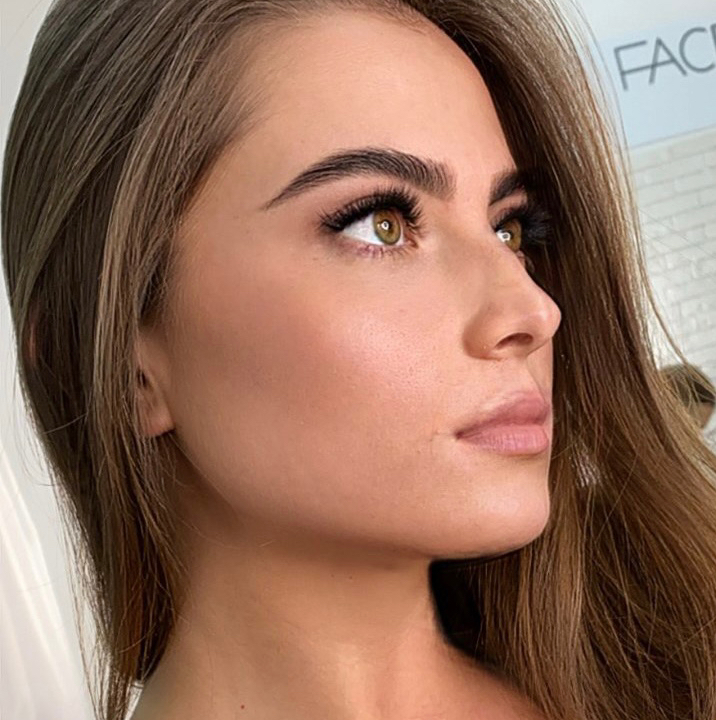 Коррекция нарощенных ресниц 3 д