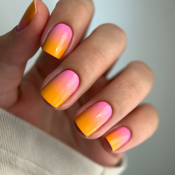 маникюр с пленочным покрытием