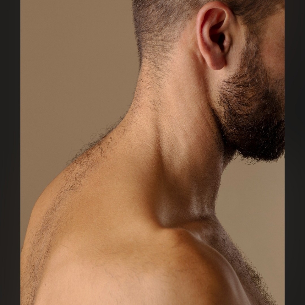 Муж. Оформление бороды воском