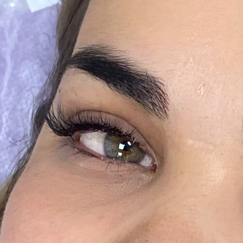 Снятие ресниц