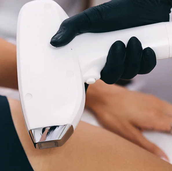 Декольте лазер