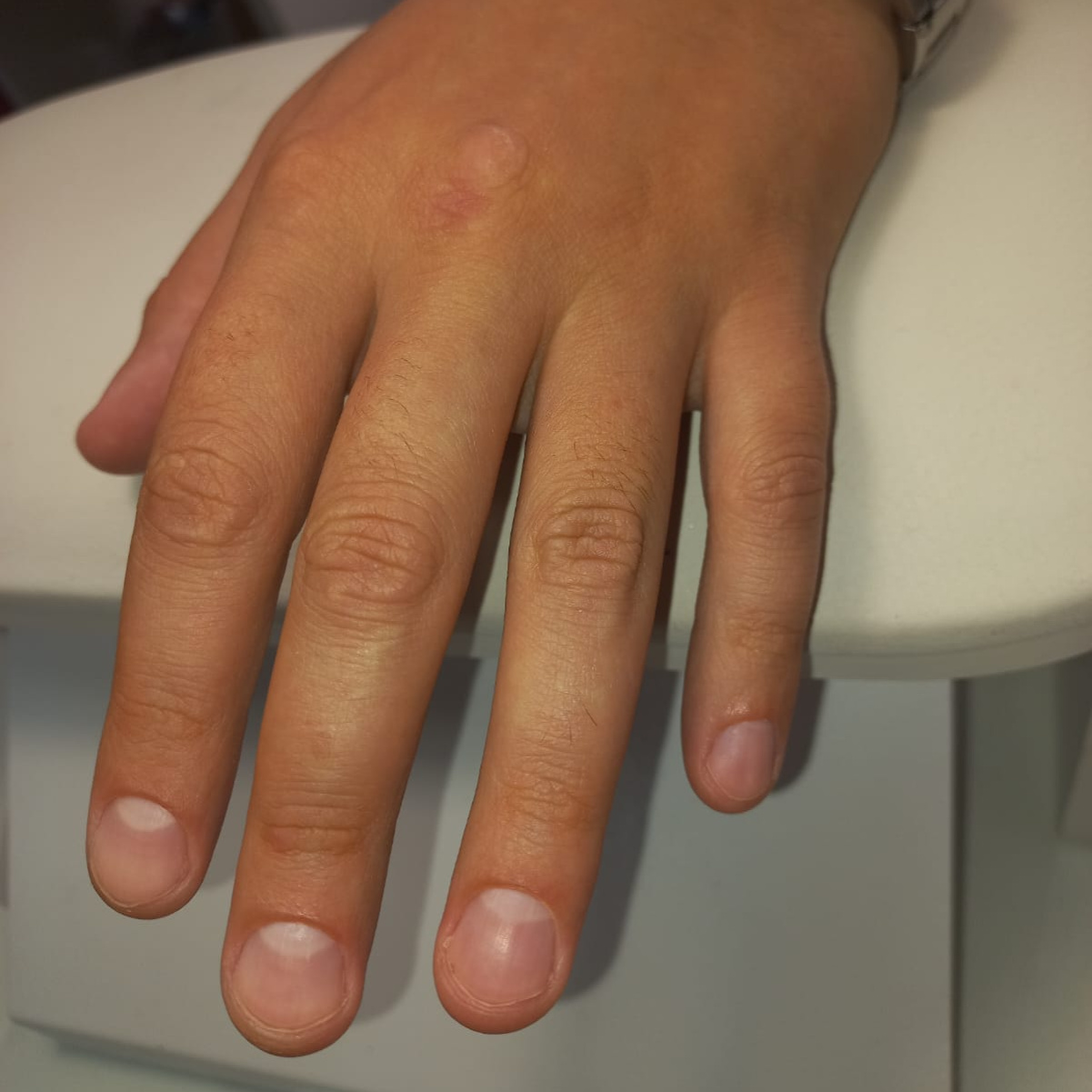 Мужской маникюр