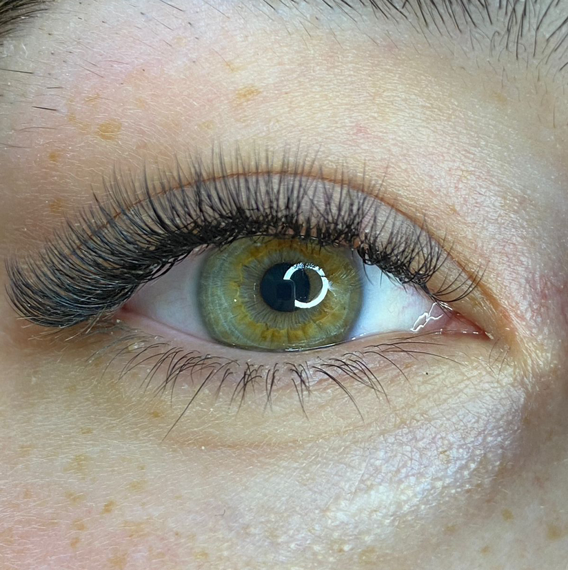 LED Наращивание ресниц  2D