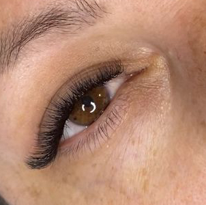 LED наращивание ресниц 4D