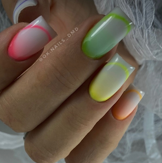 Моделирование/наращивание  ногтей.