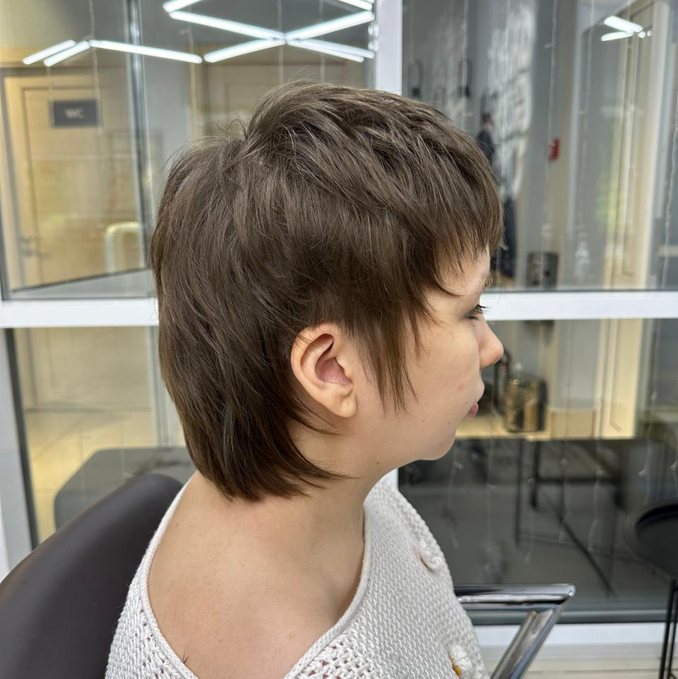 Женская стрижка до 15 см