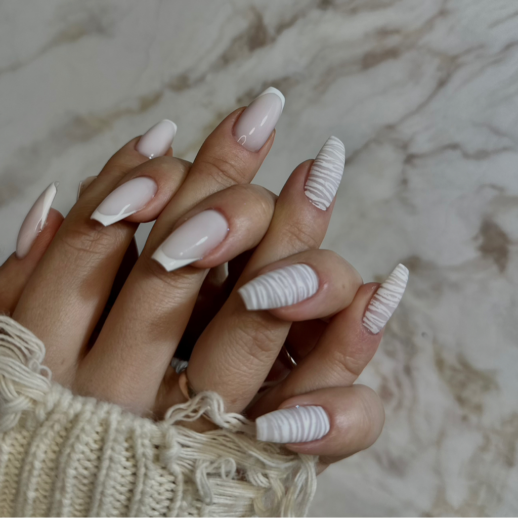 Маникюр с покрытием