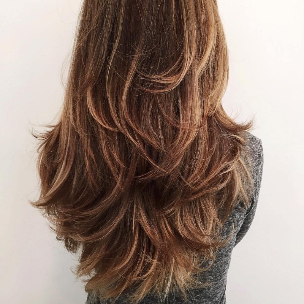 Стрижка женская длинные волосы